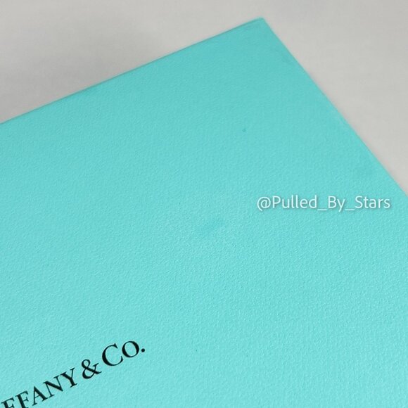 TIFFANY & CO. Classic Robins Egg Blue Jewelry Box (Approx. 6" x 5" x 1.3") - Picture 11 of 16